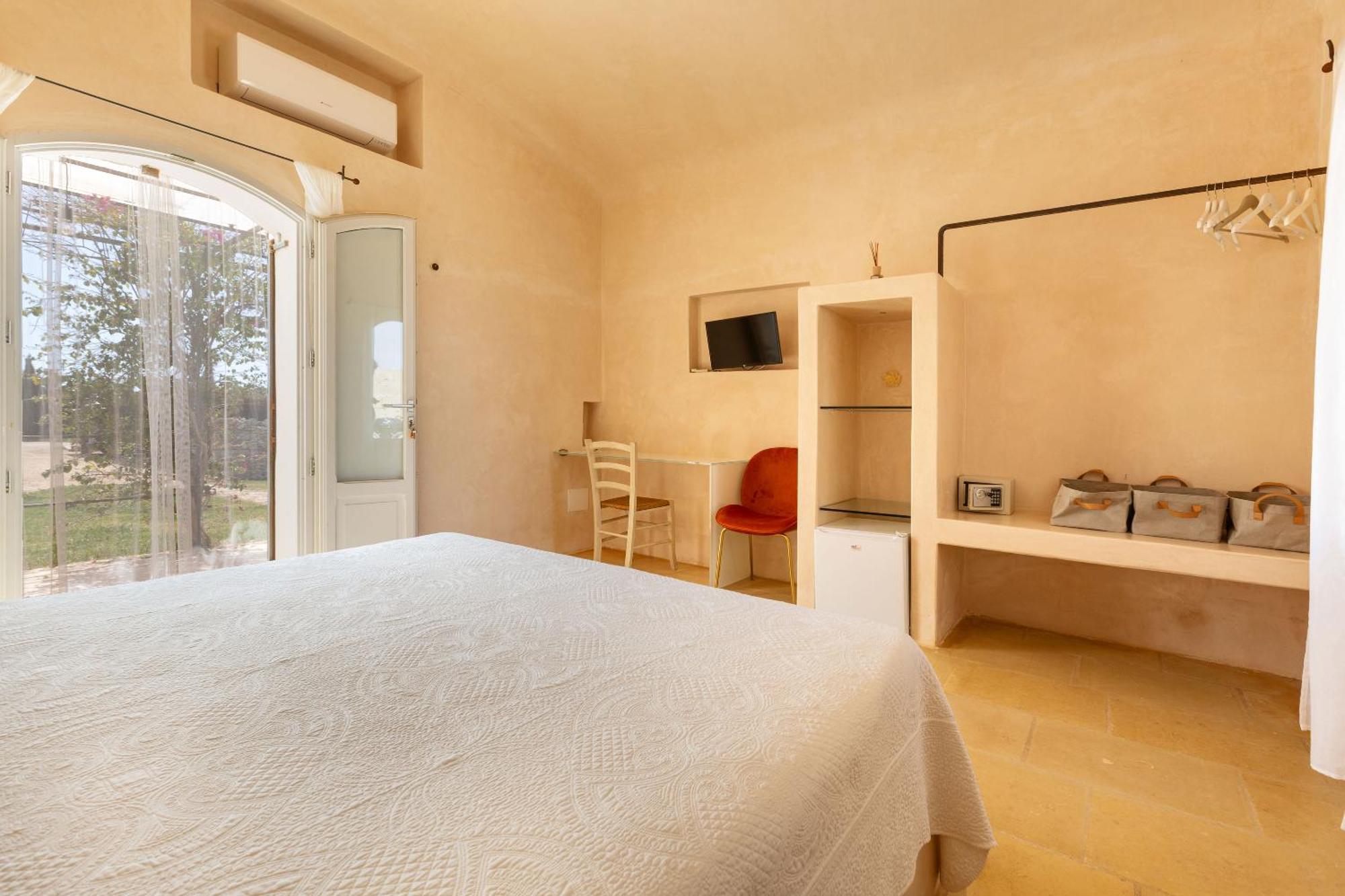 Masseria Li Capperi By Perle Di Puglia Alezio Eksteriør billede